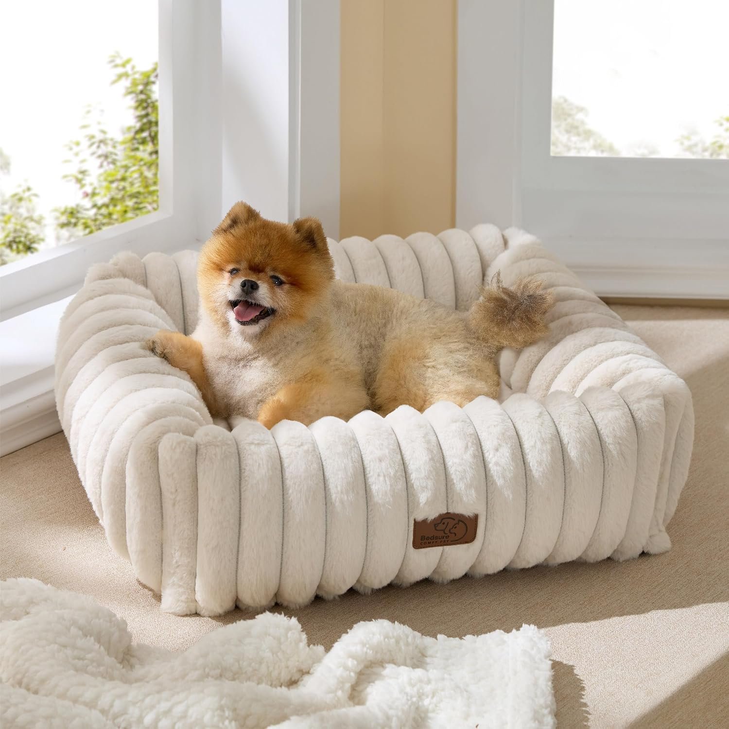 Bedsure ComfyFleece® Cute Dog Bed for Small Medium Dogs Washable,25in Cream